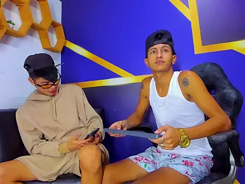 Snapshot of gustavo_saaled19_ chatting on September 8, 7:46 pm gustavo saaled19 online show from September 8, 7:46 pm