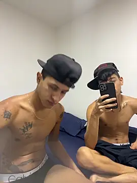 Snapshot of gustavo_saaled19_ chatting on September 11, 4:23 am gustavo saaled19 online show from September 11, 4:23 am