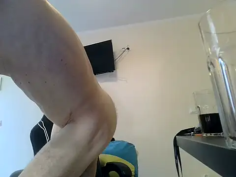 Wyrolowanyyy online show from April 15, 12:34 pm