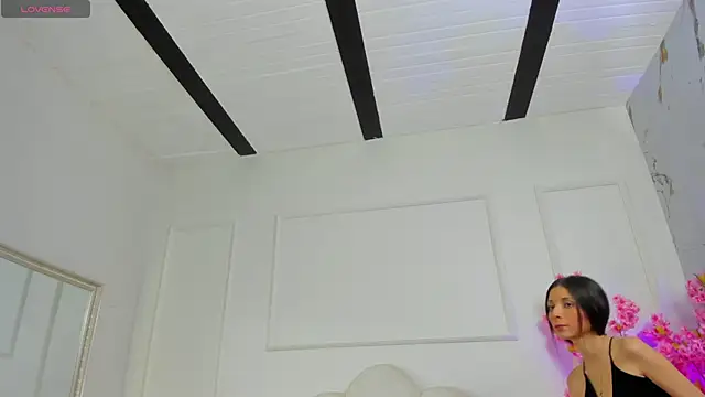 Cloedurant online show from October 14, 7:47 pm