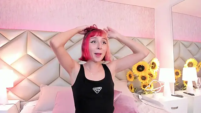 dafnne hall online show from November 28, 4:26 am