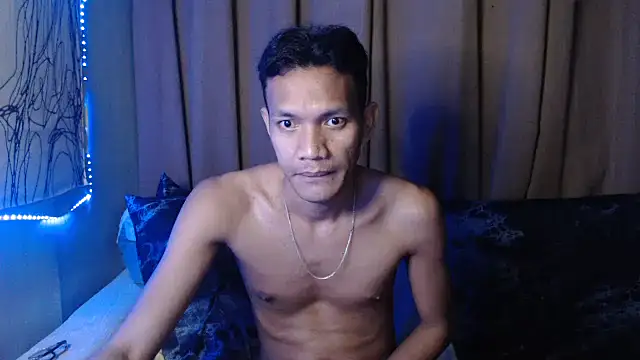 Snapshot of fantasy_davidxx chatting on October 23, 3:11 pm fantasy davidxx online show from October 23, 3:11 pm