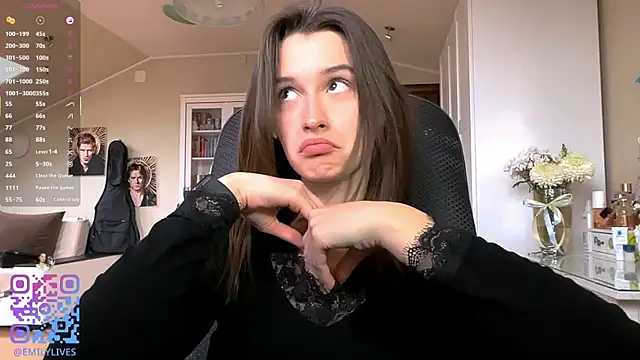 DarlineBrustera online show from April 13, 2:22 pm