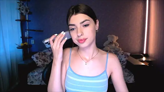 Dianaa Lee0 online show from August 3, 2:11 pm