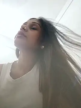 Snapshot of hotshreya69 chatting on October 25, 4:35 pm hotshreya69 online show from October 25, 4:35 pm