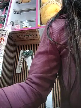 Snapshot of hotshreya69 chatting on November 9, 9:40 am hotshreya69 online show from November 9, 9:40 am