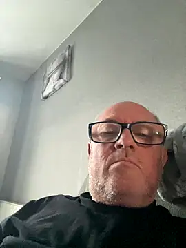 Snapshot of naughtygrandad1 chatting on September 10, 7:08 am naughtygrandad1 online show from September 10, 7:08 am