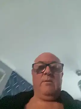 Snapshot of naughtygrandad1 chatting on October 29, 8:05 am naughtygrandad1 online show from October 29, 8:05 am