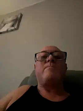 Snapshot of naughtygrandad1 chatting on November 6, 8:04 am naughtygrandad1 online show from November 6, 8:04 am