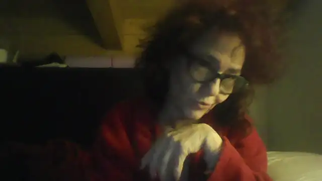 Snapshot of klarissabloum chatting on March 4, 8:09 am klarissabloum online show from March 4, 8:09 am