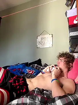 landen432 online show from September 29, 4:56 pm