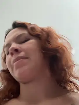 miacarrot online show from March 31, 4:18 pm