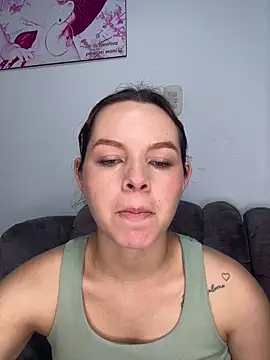 miacarrot online show from April 10, 2:17 am