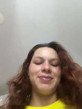 Snapshot of miacarrot chatting on June 27, 3:06 pm miacarrot online show from June 27, 3:06 pm