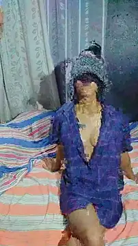 Chooty Couple online show from March 10, 9:09 pm