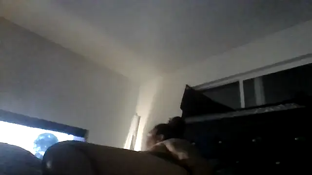 OnlyOneMeeks online show from March 31, 7:20 am