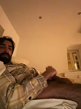 Snapshot of SergioGarcia93 chatting on October 3, 9:34 pm SergioGarcia93 online show from October 3, 9:34 pm