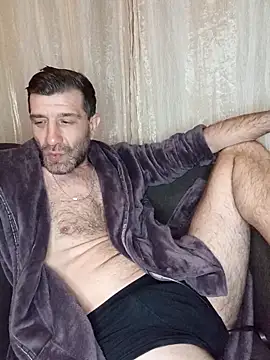 Snapshot of Alexdaniel89 chatting on April 22, 10:00 pm Alexdaniel89 online show from April 22, 10:00 pm