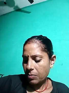 Snapshot of Suhana_pandit chatting on September 21, 9:16 pm Suhana pandit online show from September 21, 9:16 pm