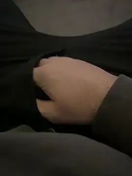 biversboy online show from March 4, 6:52 am