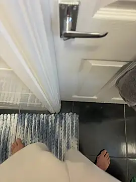 biversboy online show from March 28, 5:56 pm