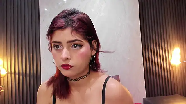 Snapshot of AuroraGray chatting on February 19, 11:50 am AuroraGray online show from February 19, 11:50 am