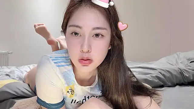 Aquarius-002 online show from January 9, 5:04 pm