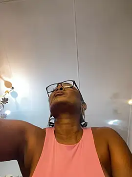 teasernubian online show from March 8, 6:23 pm