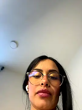 Melissa coch online show from November 14, 7:01 pm