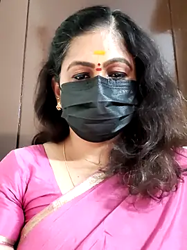 Snapshot of Sweetie_swetha37 chatting on September 12, 5:07 am Sweetie swetha37 online show from September 12, 5:07 am