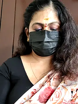 Snapshot of Sweetie_swetha37 chatting on September 27, 9:47 am Sweetie swetha37 online show from September 27, 9:47 am