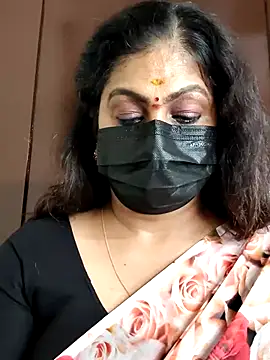 Snapshot of Sweetie_swetha37 chatting on September 27, 10:04 pm Sweetie swetha37 online show from September 27, 10:04 pm