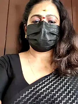 Snapshot of Sweetie_swetha37 chatting on September 30, 7:13 am Sweetie swetha37 online show from September 30, 7:13 am