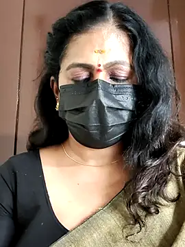 Snapshot of Sweetie_swetha37 chatting on October 5, 8:40 pm Sweetie swetha37 online show from October 5, 8:40 pm
