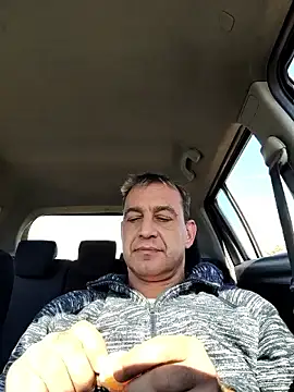 Snapshot of FleetedMusing chatting on November 5, 11:43 am FleetedMusing online show from November 5, 11:43 am