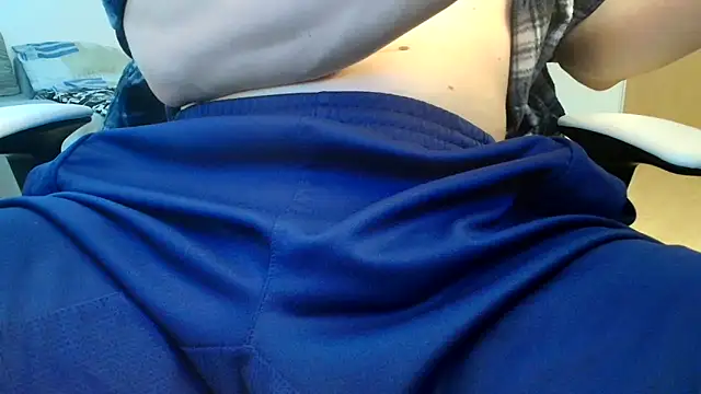 Breezydicksn online show from March 25, 8:15 pm