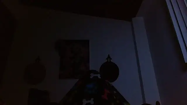 Crystal Star  online show from February 17, 9:17 am