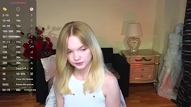 Snapshot of RosesKate chatting on September 23, 11:46 am RosesKate online show from September 23, 11:46 am