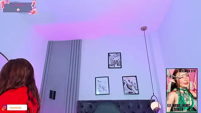 dreamleah  online show from December 14, 5:46 am