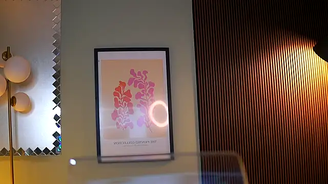 MayaHipnoteyes online show from October 25, 6:13 pm