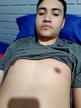 Snapshot of novinho_safado__ chatting on September 29, 9:19 pm novinho safado online show from September 29, 9:19 pm