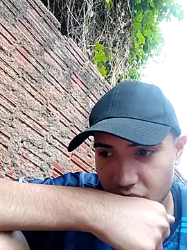 novinho safado   online show from April 12, 8:58 pm