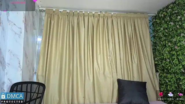 nena cupcake  online show from March 25, 11:05 am