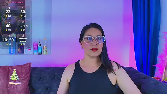 Snapshot of Alana_steel_1 chatting on January 9, 7:37 pm Alana steel 1 online show from January 9, 7:37 pm