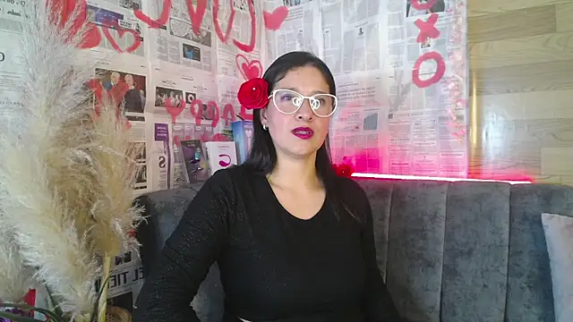 Snapshot of Alana_steel_1 chatting on February 13, 7:21 pm Alana steel 1 online show from February 13, 7:21 pm