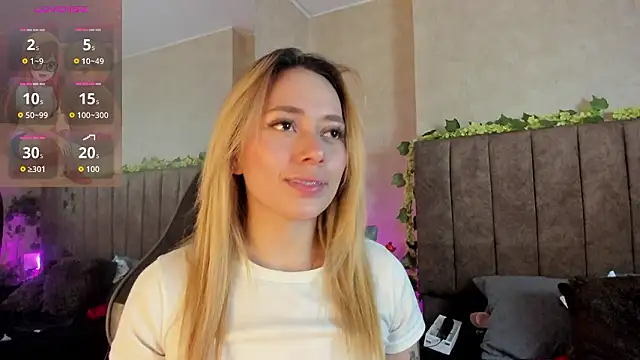 LanaMills  online show from February 3, 4:43 am