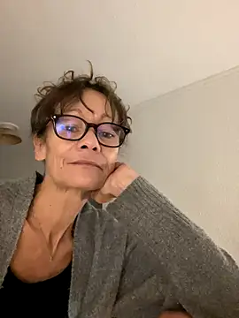 Chris06d22xh online show from October 19, 6:08 pm