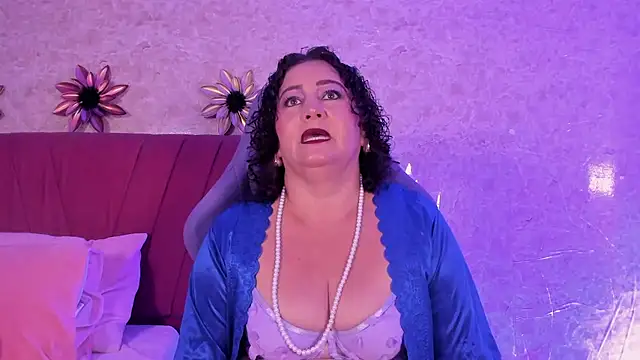 PalomaLombardi online show from December 22, 8:17 pm