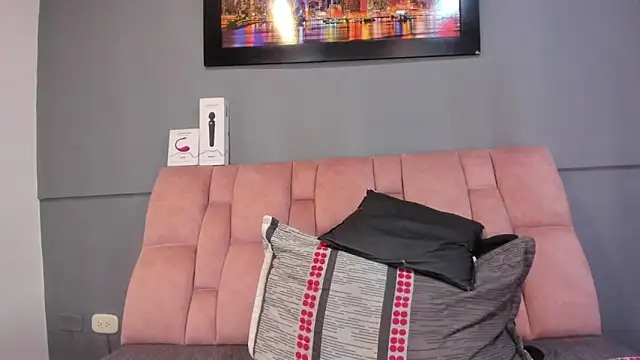 CharlotteCottin online show from April 1, 1:41 pm