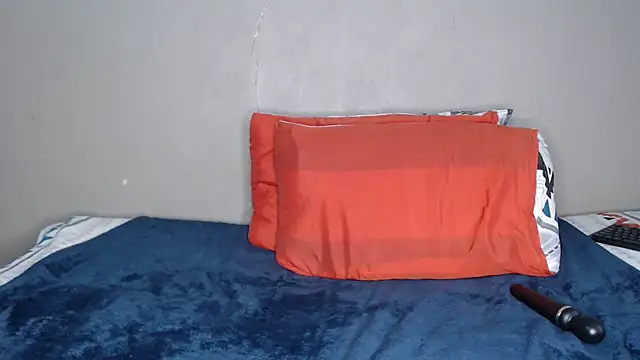 Lunalee online show from March 23, 7:12 am